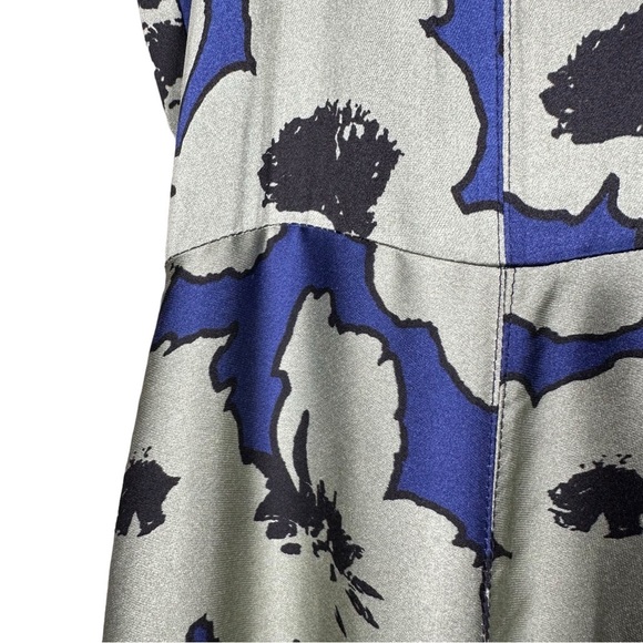 BANANA REPUBLIC Silky Floral Contrast Stitch Maxi Dress - Picture 7 of 14